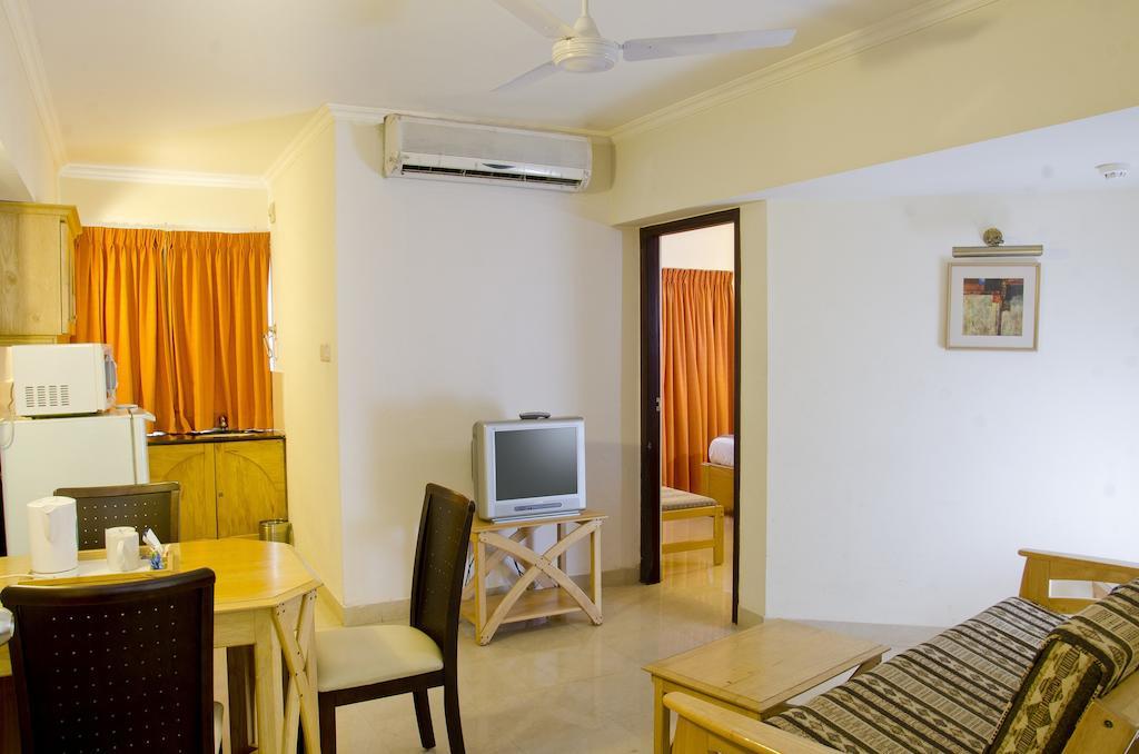 Lotus 8 Hotel Nedumbassery Pokoj fotografie